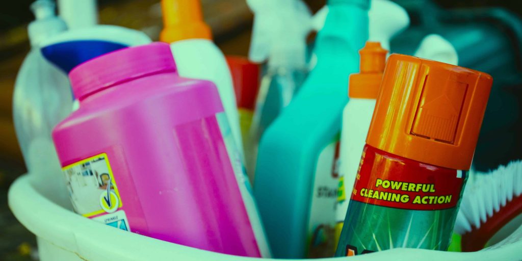 house-cleaning-sprays -dangers