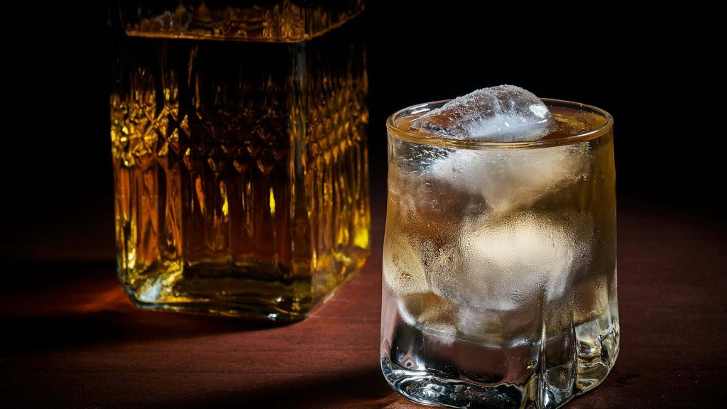Alcohol-glass