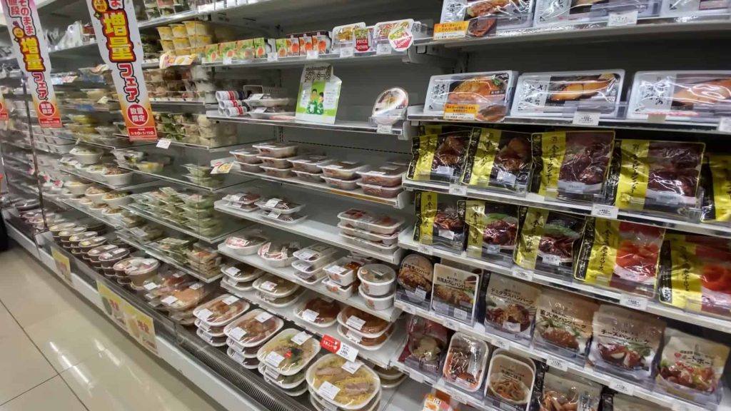 Convenience-store-in-Japan