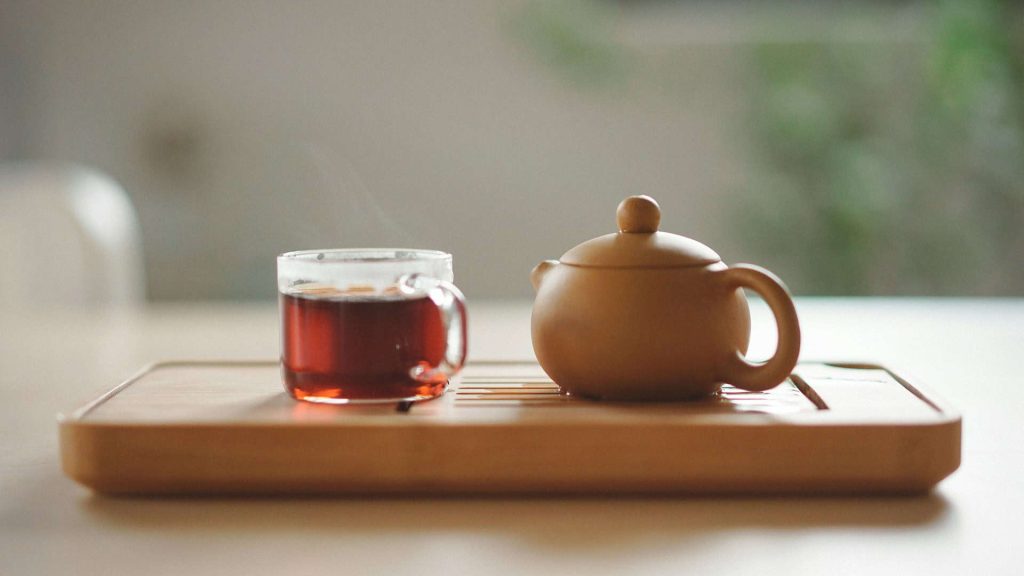 herbal-tea-cup-and-kettle