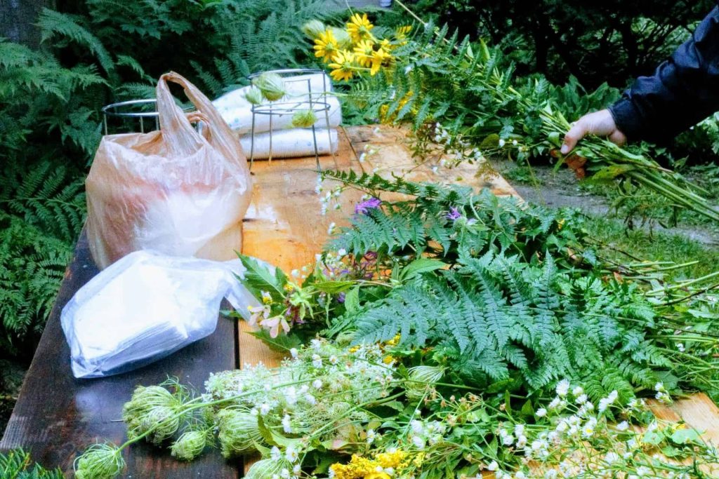 floral workshops and arrangement